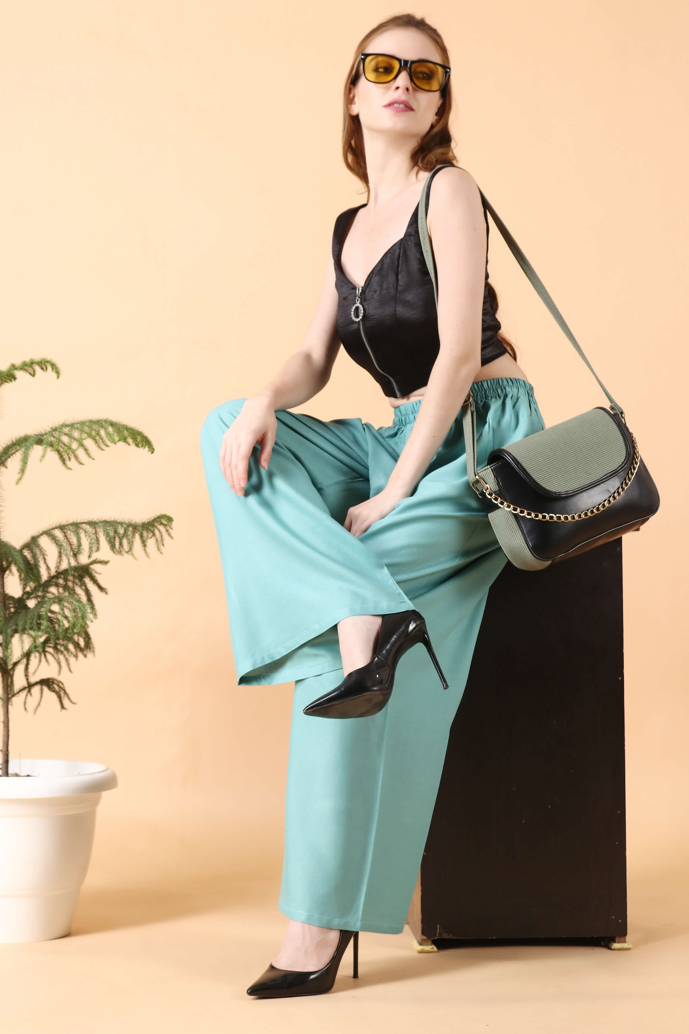 Buy Vero Moda women regular fit wide leg palazzo pants olive Online |  Brands For Less
